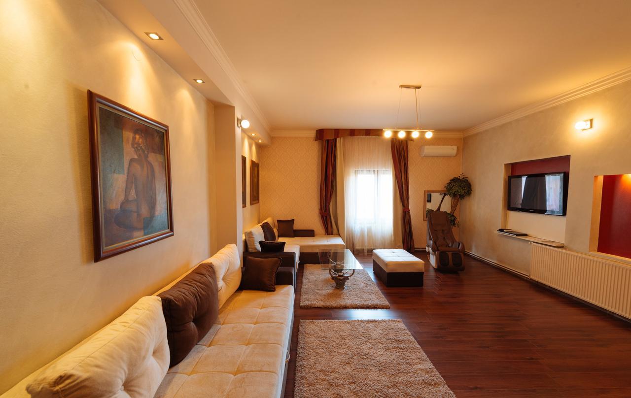 Klub Satelit Zlatibor Bed & Breakfast Luaran gambar